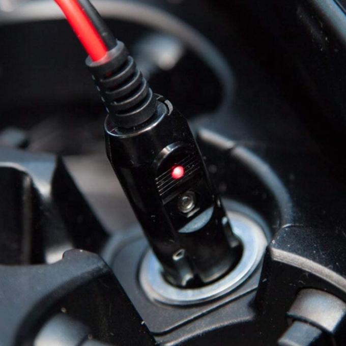 12V 24V 15A フィューズ 自動車のタバコの点灯器 男性プラグ 4