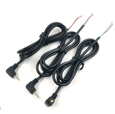 購入 オーダーメイド 90度アングルDCバレルジャック 2.5x0.7mmから剥がされた缶詰の裸のワイヤエンドケーブル online manufacture